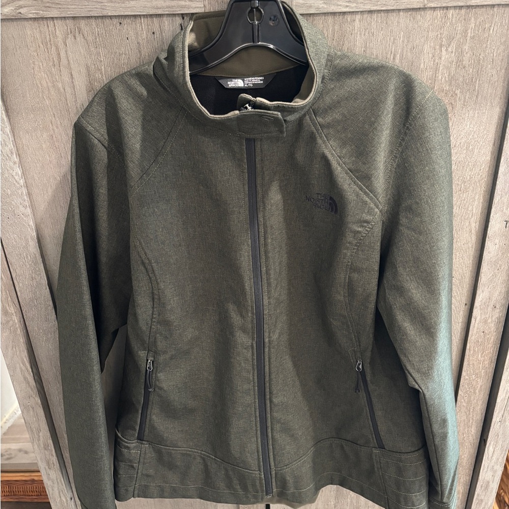 The North Face Olive Green Jacket Windwall